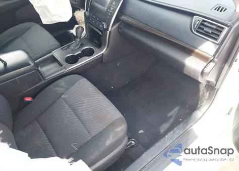 2016 Toyota Camry Le z USA, uszkodzony, nr VIN 4T1BF1FK6GU189127